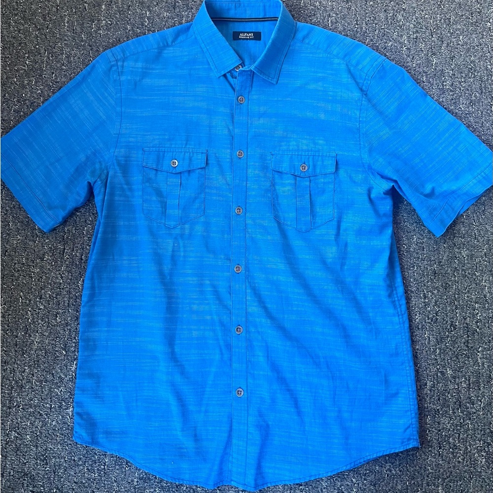 Alfani Mens Regular Fit Short Short Sleeve Button Up Shirt! Medium!